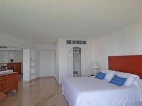 Hotel Amares Acapulco