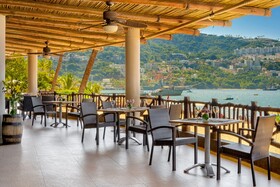 Dreams Acapulco Resort & Spa