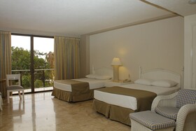 Dreams Acapulco Resort & Spa