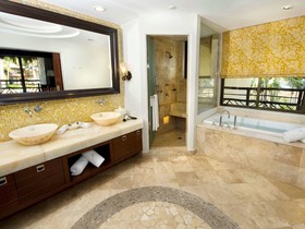 Fairmont Heritage Place Acapulco