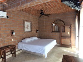 Hotel Casa De Lirio Diamante
