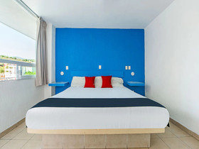 Hotel El Mejicano Acapulco by OYO Rooms