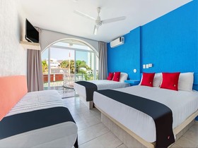 Hotel El Mejicano Acapulco by OYO Rooms