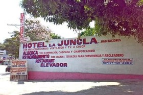 Hotel La Jungla