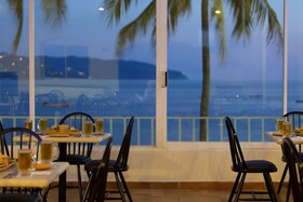 Krystal Beach Acapulco