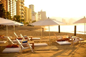 Krystal Beach Acapulco