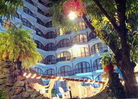 Real Bananas Acapulco