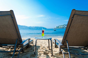 Ramada by Wyndham Acapulco Hotel & Suites