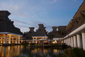 The Grand Mayan Acapulco Resort