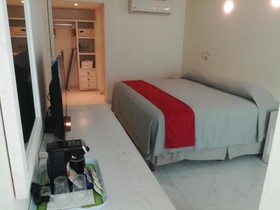 We Hotel Acapulco