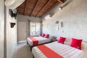 Hotel Vista Guamilule