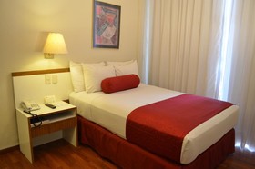 Hotel San Marcos Express