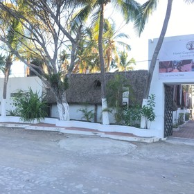 Hotel Cuyutlan Holistico