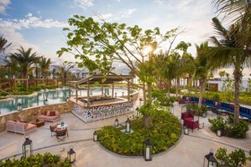 Conrad Punta de Mita