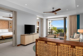 Conrad Punta de Mita