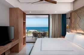 Conrad Punta de Mita