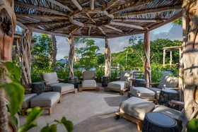 Conrad Punta de Mita