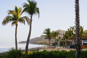 Conrad Punta de Mita