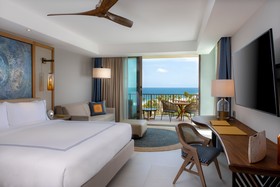 Conrad Punta de Mita