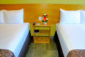 AM Hotel & Plaza