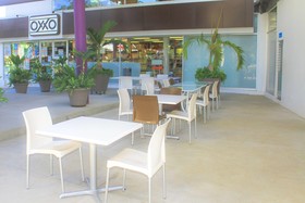 AM Hotel & Plaza
