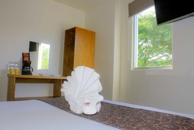 AM Hotel & Plaza