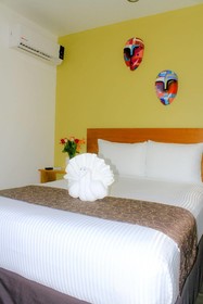 AM Hotel & Plaza