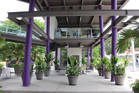 AM Hotel & Plaza