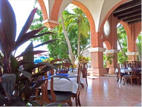 Canadian Resort Huatulco