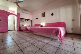 Capital O Hotel Mexicana Huatulco