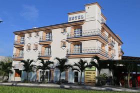 Casa Blanca Del Sol Bahía Chahue B&B