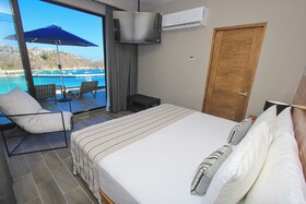 Niru Ocean Suites By Binniguenda