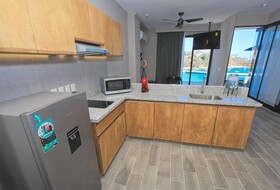 Niru Ocean Suites By Binniguenda