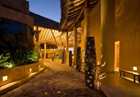 Cala de Mar Resort & Spa