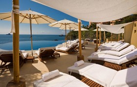 Cala de Mar Resort & Spa