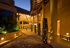 Cala de Mar Resort & Spa