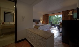 Holiday Inn Resort Ixtapa All-Inclusive