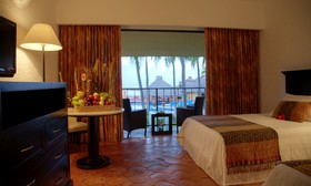 Holiday Inn Resort Ixtapa All-Inclusive