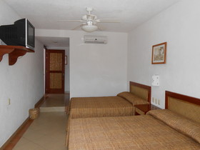 Hotel Suites Ixtapa Plaza Centro Comercial