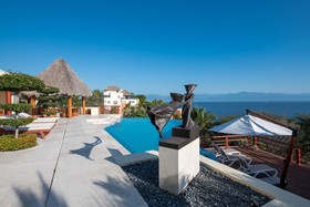 Casa Larimar