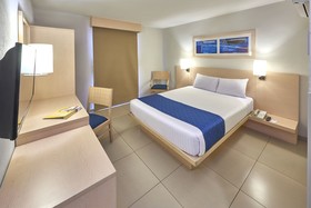 City Express Manzanillo