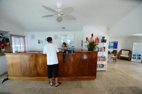 Dolphin Cove Inn