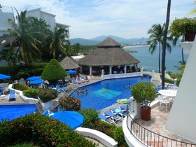 Dolphin Cove Inn