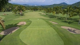 El Corazón Resort