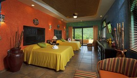 El Corazón Resort