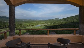 El Corazón Resort