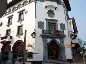 Hotel Colonial