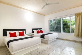 Hotel Parotas by OYO Rooms