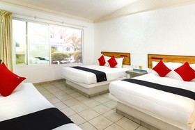 Hotel Parotas by OYO Rooms