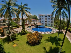 Suites Las Palmas Hotel & Villas